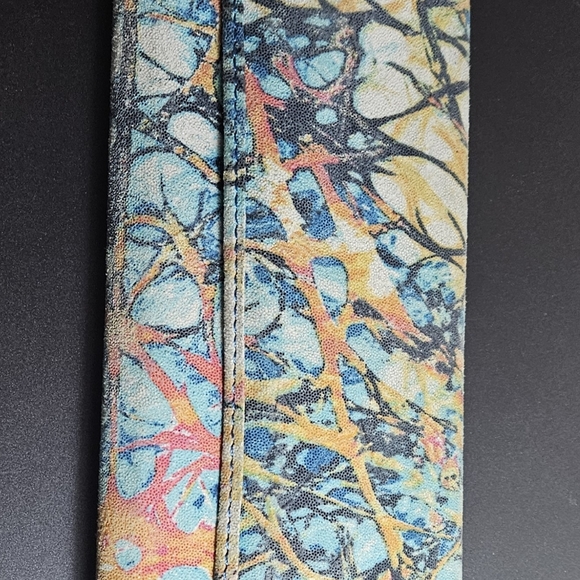 HOBO Multicolor Abstract Wallet - Picture 2 of 4